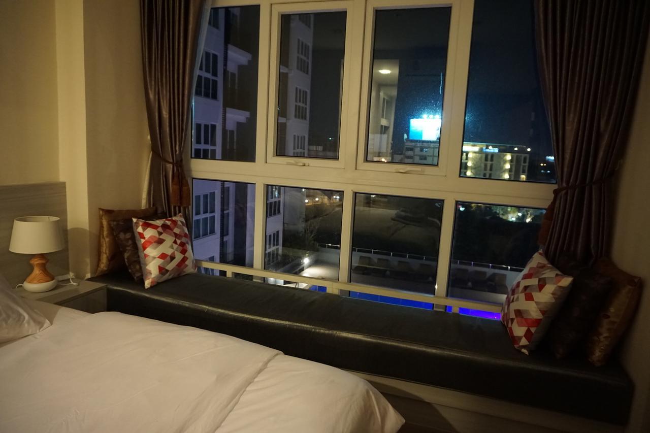 Pool View Room The Prio Chiang Mai Eksteriør billede